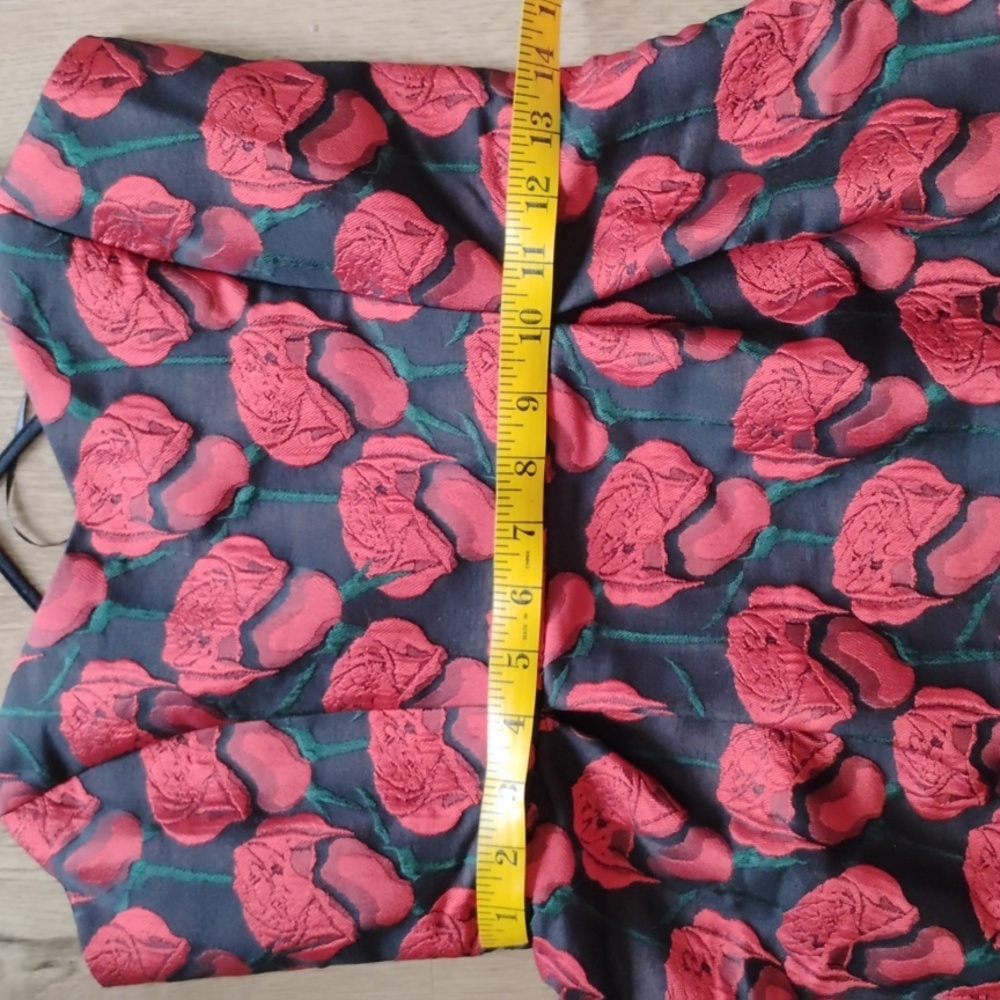 SMALL RED ROSE MINI DRESS - Picture 9 of 13
